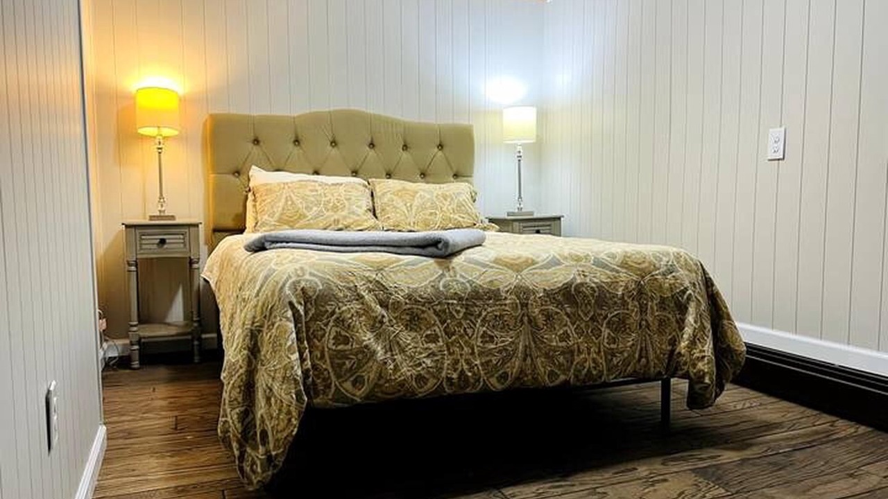 Photo of Bedroom in Gary