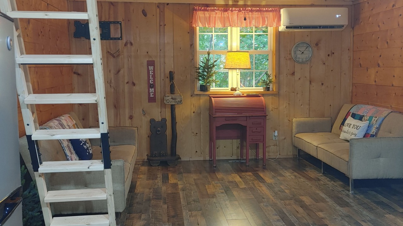 Photo of Livingroom in Sloans Valley