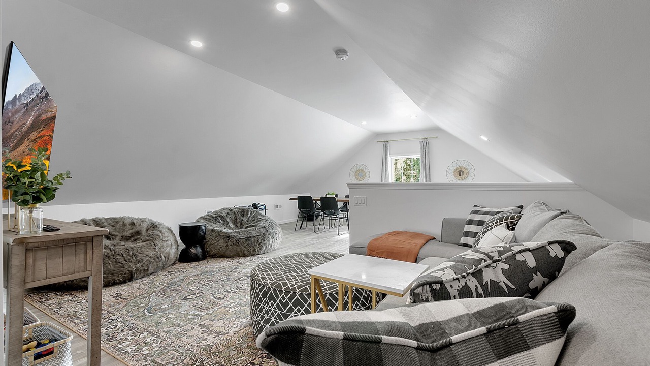 Photo of Livingroom in Williamsville