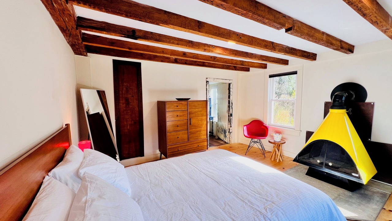 Photo of Bedroom in Deposit