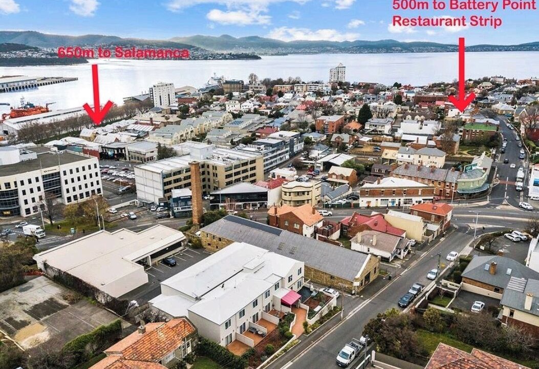 Photo of Outdoor in Battery Point