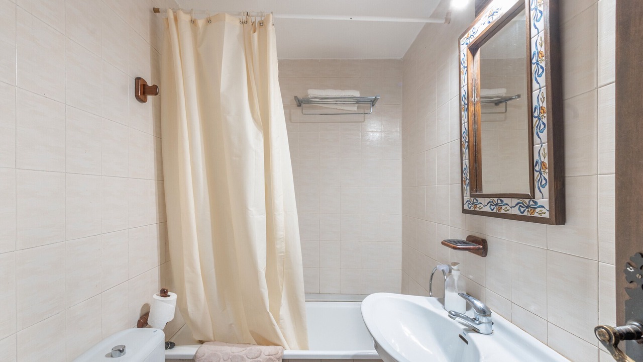 Photo of Bathroom in Dosrius