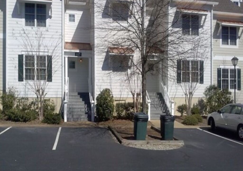 Photo of Outdoor in Lackey