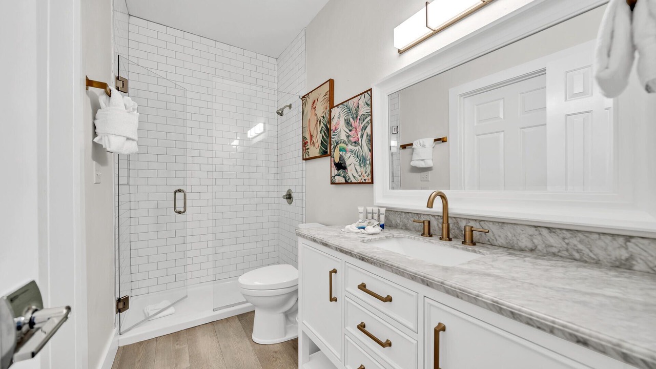 Photo of Bathroom in Crystal Shores