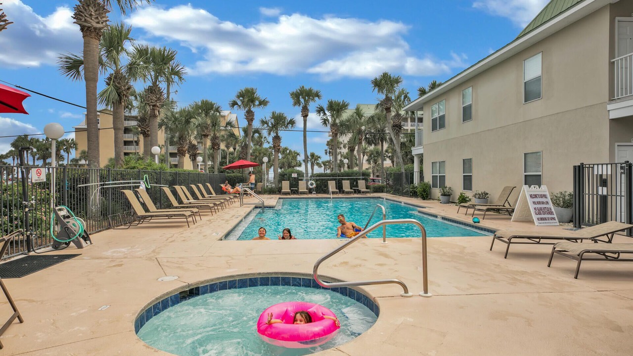 Photo of Outdoor in Crystal Shores