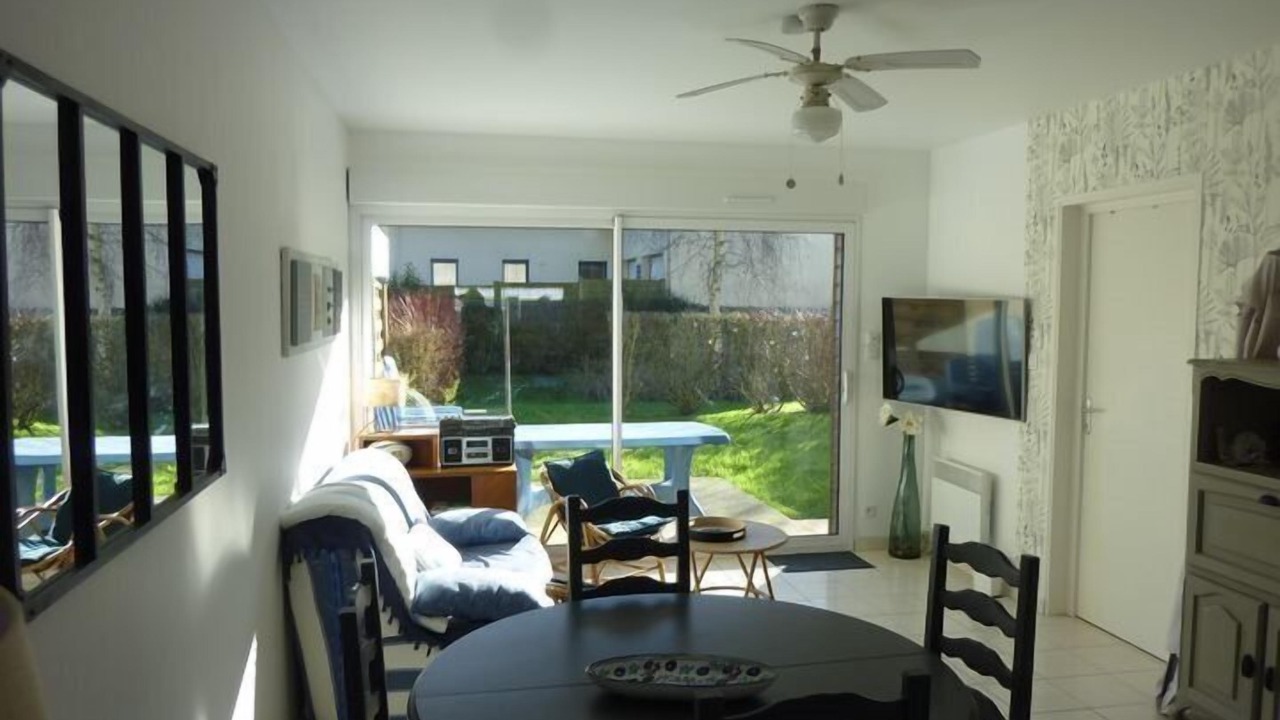 Photo of Livingroom in Damgan