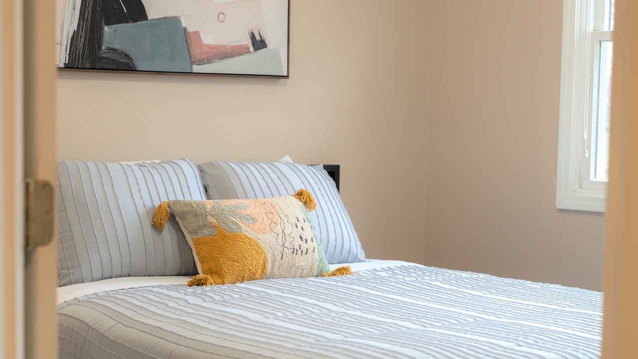 Photo of Bedroom in Mishawaka