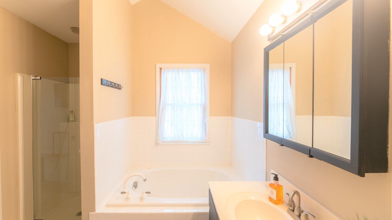 Photo of Bathroom in Mishawaka