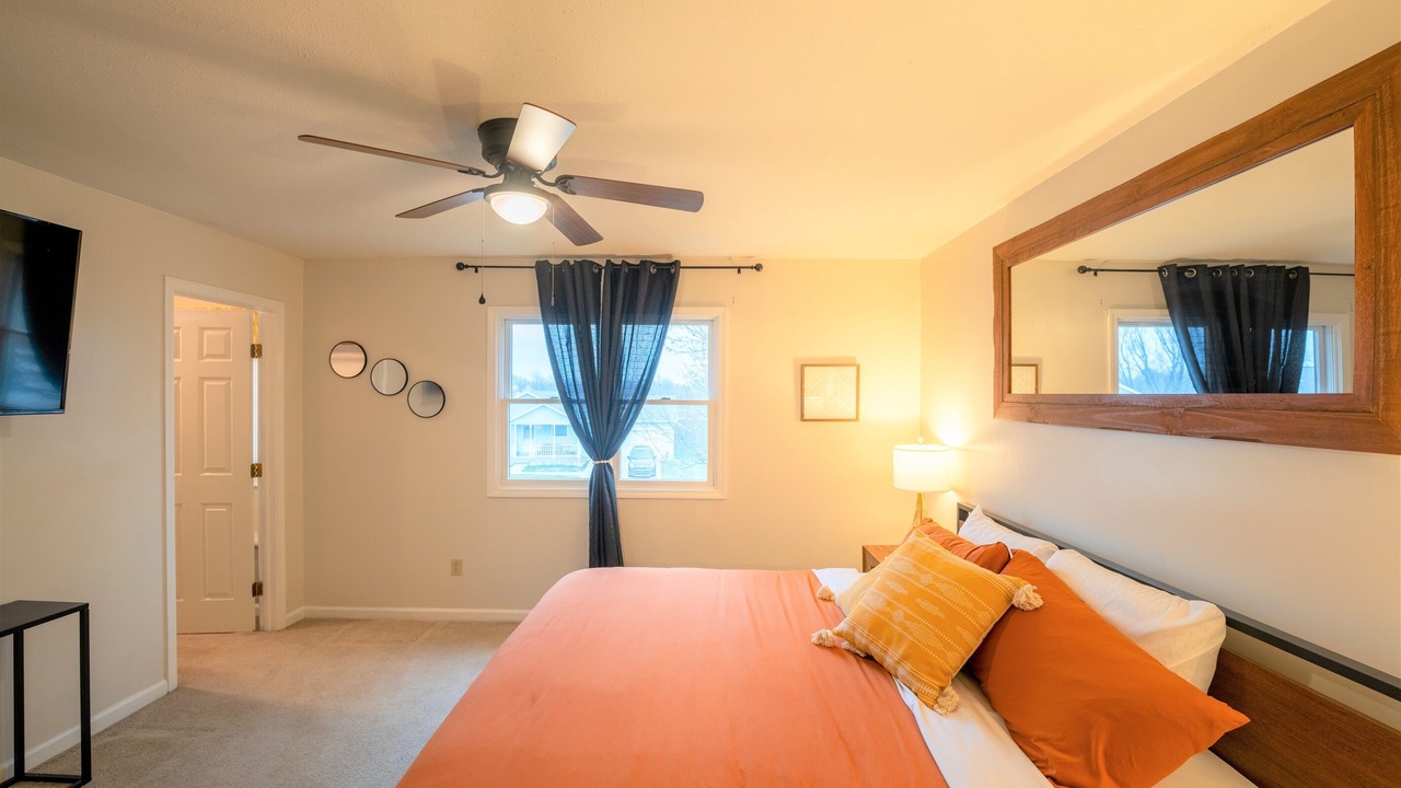 Photo of Bedroom in Mishawaka