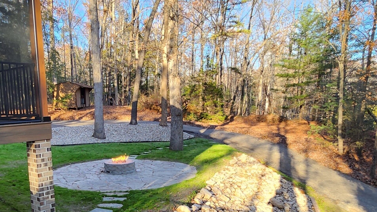 Photo of Outdoor in Aylett
