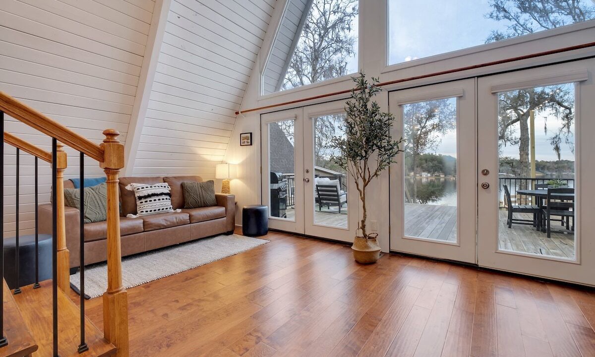 Photo of Livingroom in Quincy