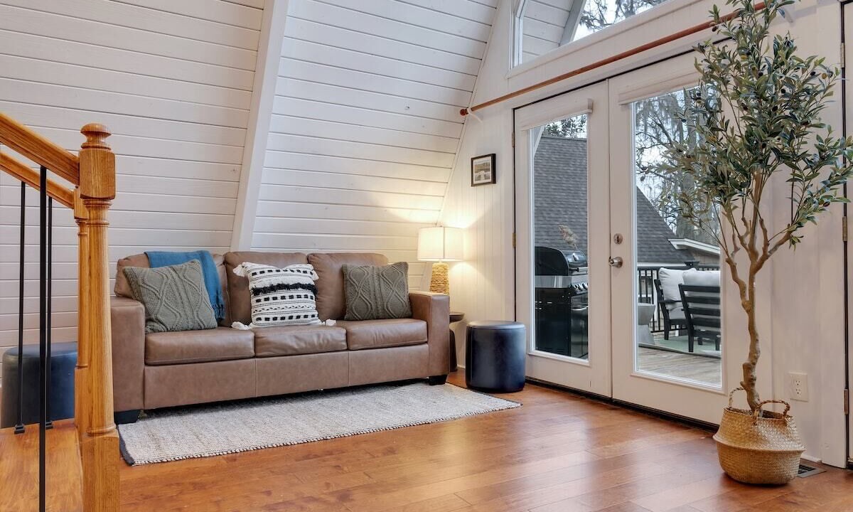 Photo of Livingroom in Quincy