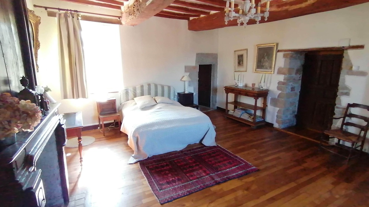 Photo of Bedroom in Theix-Noyalo