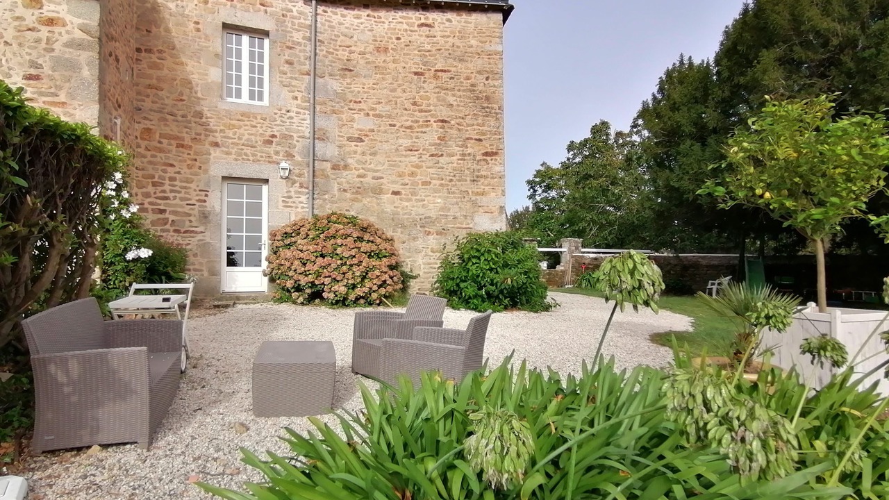 Photo of Patio Balcony in Theix-Noyalo