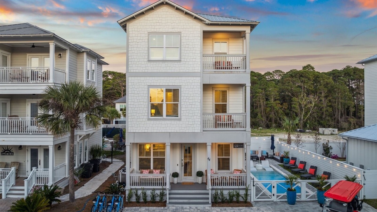 Photo of Outdoor in Gulf Place