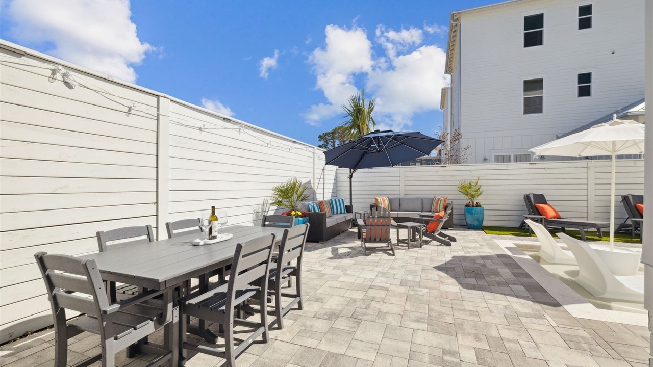 Photo of Outdoor in Gulf Place