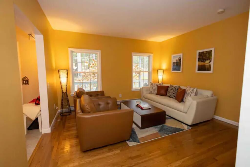Photo of Livingroom in Tannersville