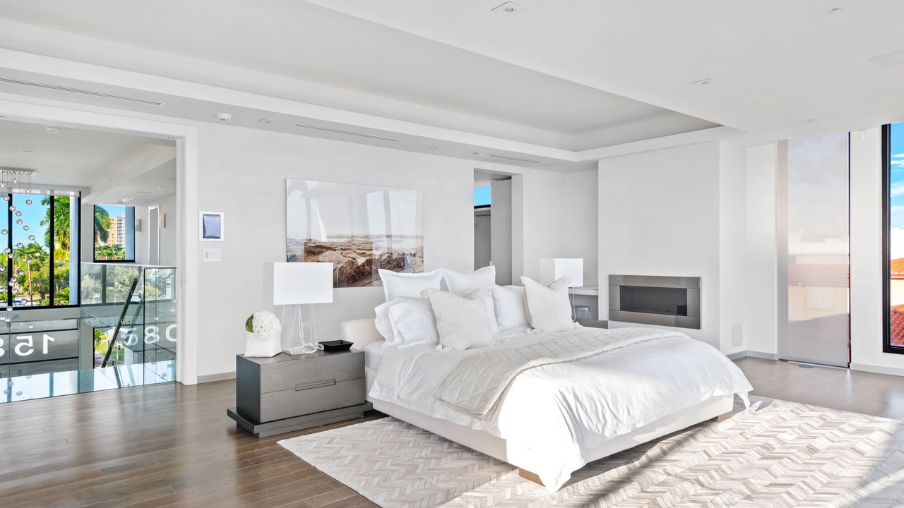 Photo of Bedroom in North Bay Village