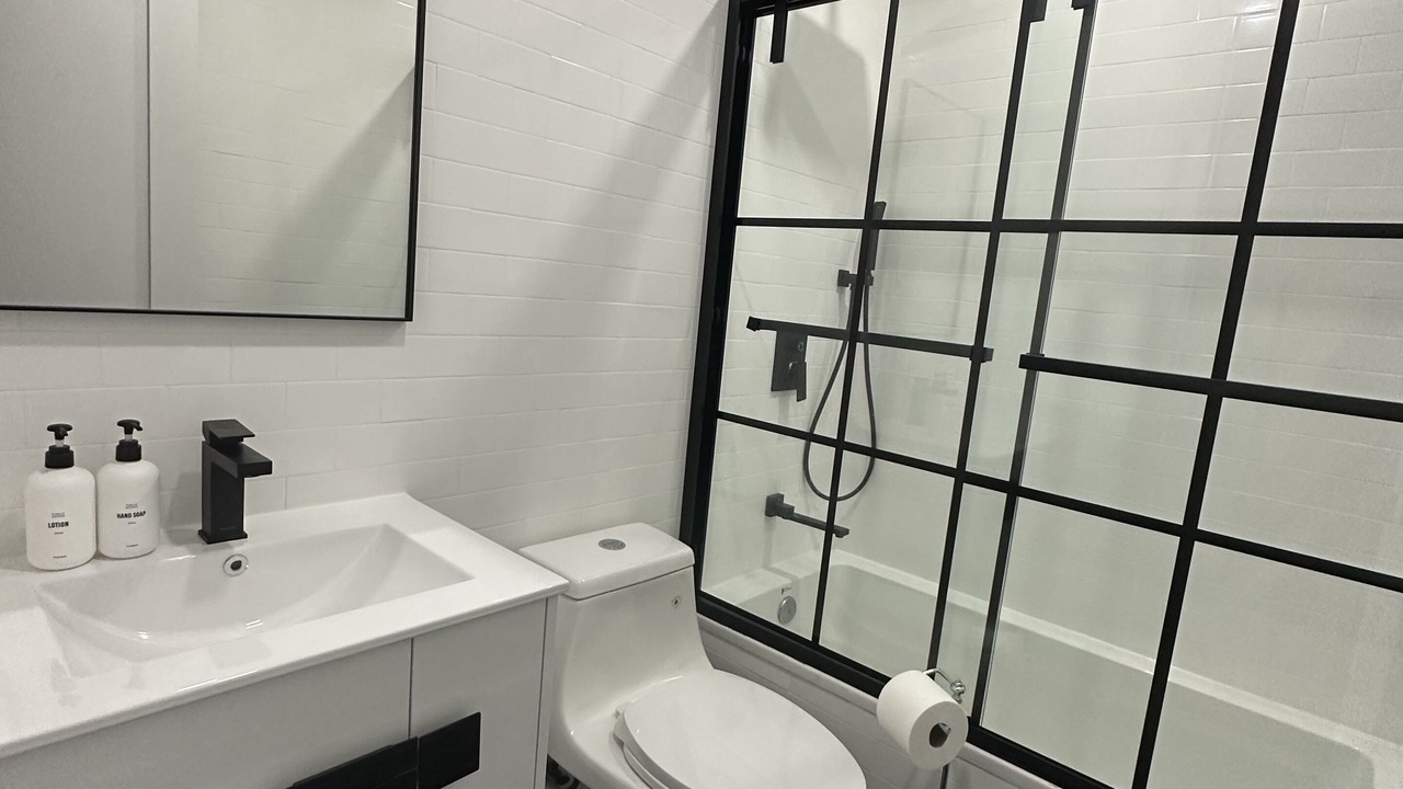 Photo of Bathroom in Bedford-Stuyvesant