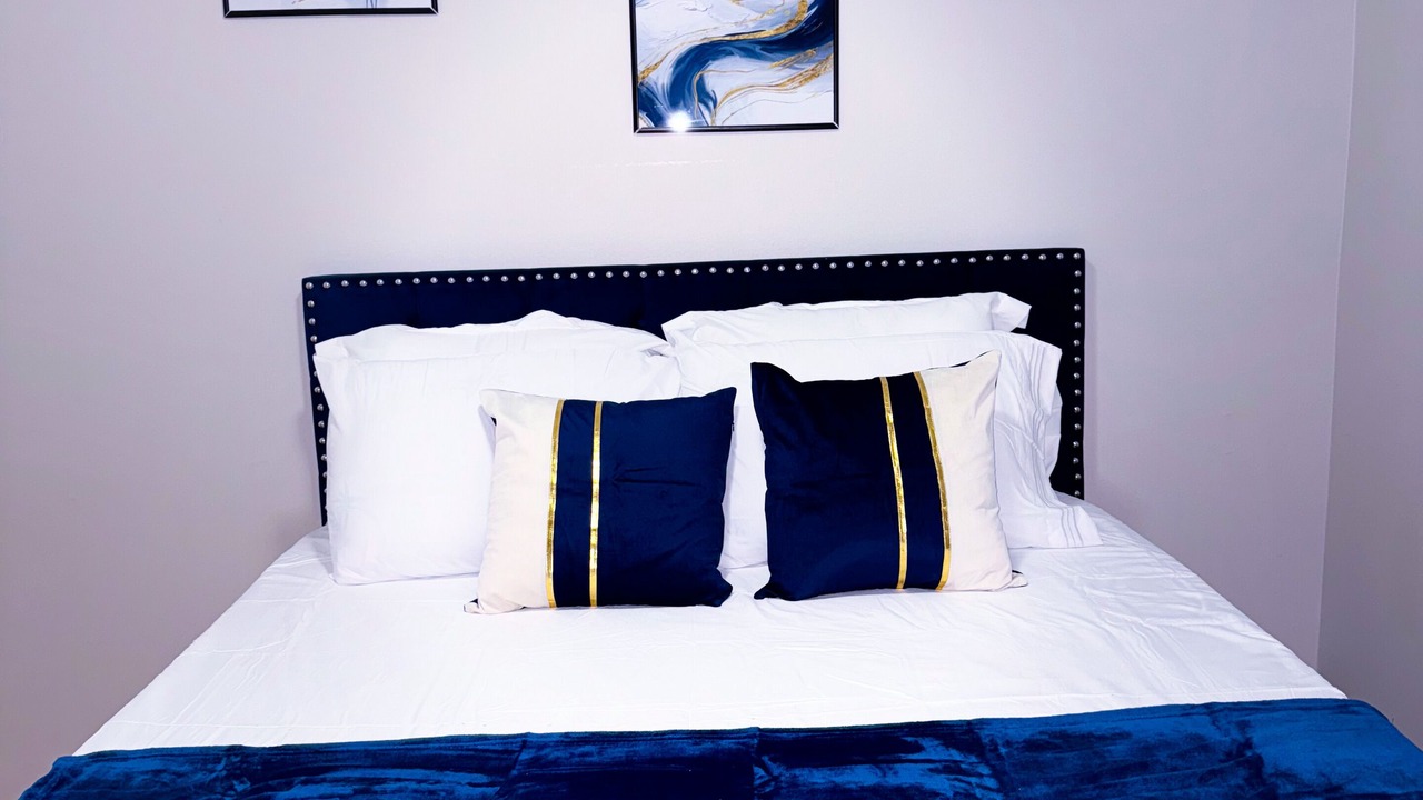 Photo of Bedroom in Homewood
