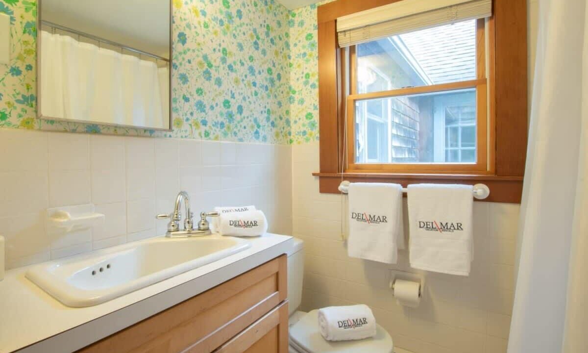 Photo of Bathroom in Truro