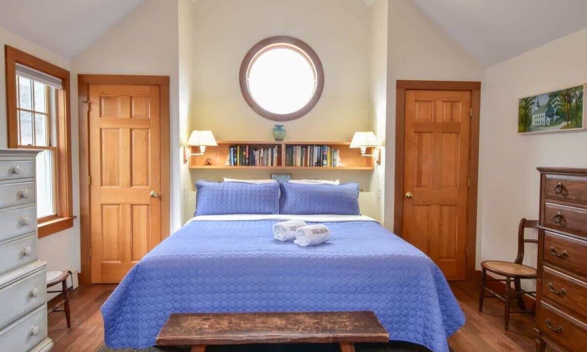 Photo of Bedroom in Truro