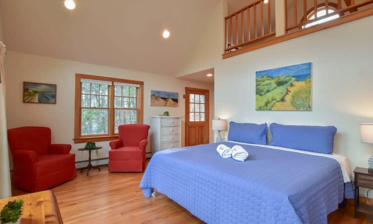 Photo of Bedroom in Truro