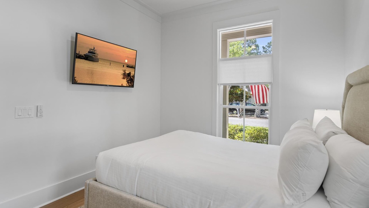 Photo of Bedroom in Sugarwood Beach