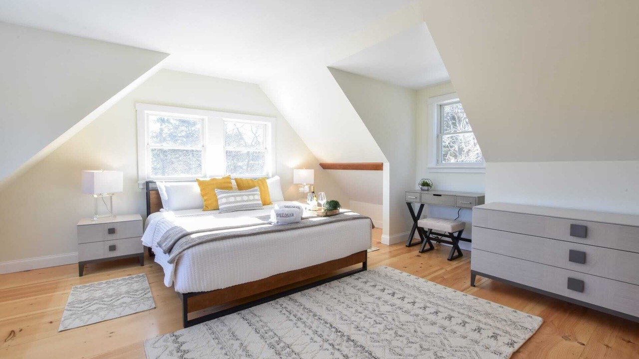 Photo of Bedroom in Truro