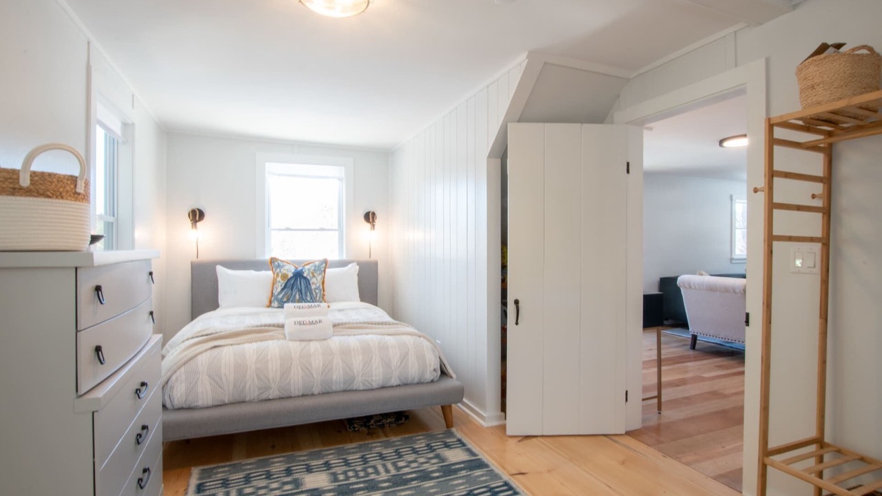 Photo of Bedroom in Truro