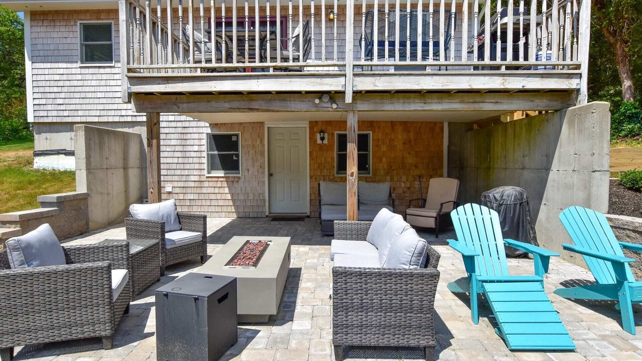 Photo of Patio Balcony in Truro