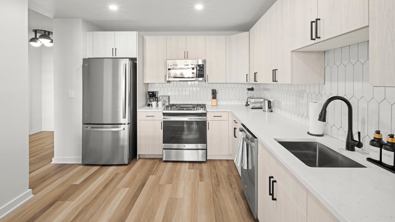 Photo of Kitchen in Aurora Highlands