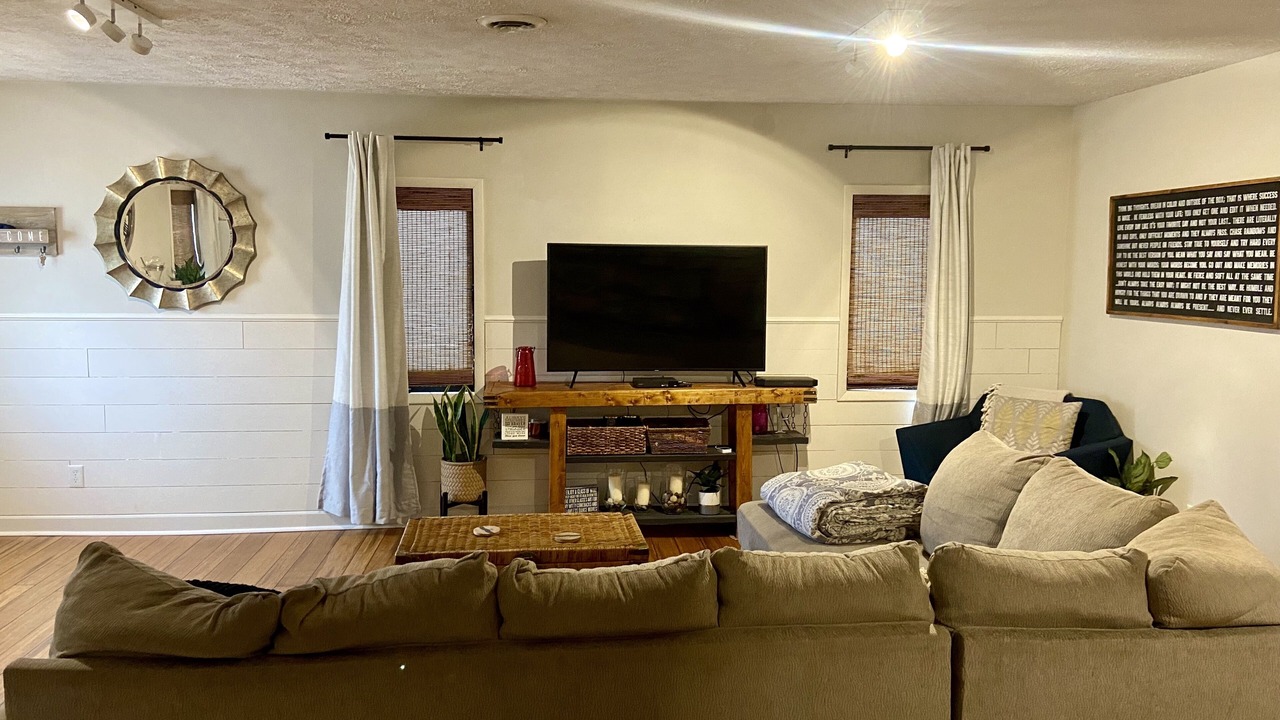 Photo of Livingroom in Linton