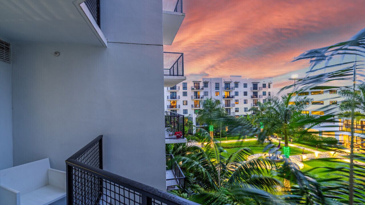 Photo of Outdoor in Doral