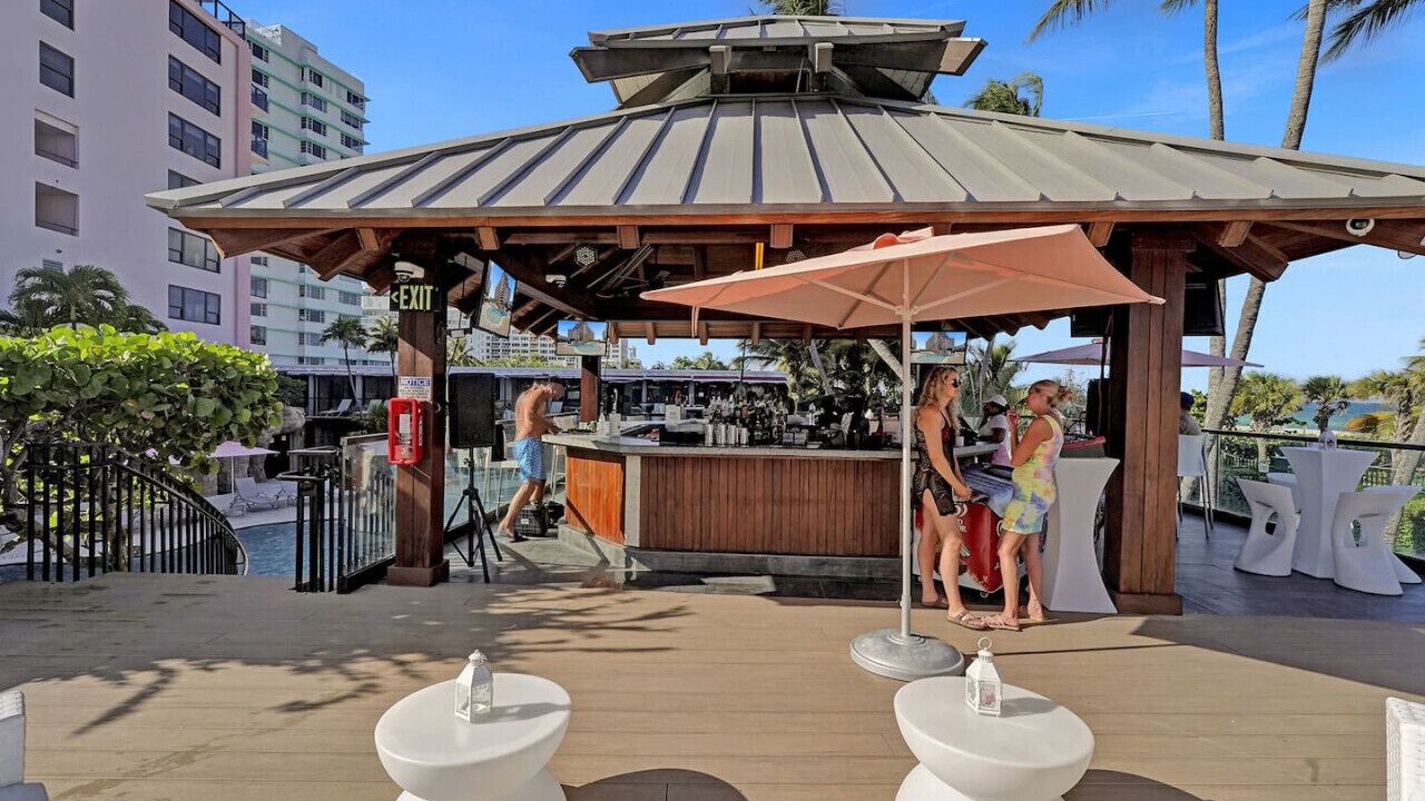Photo of Others in Mid Beach