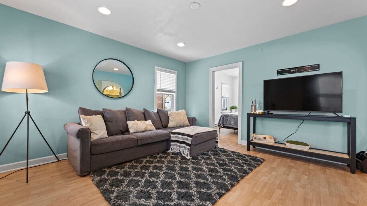 Photo of Livingroom in Michigan City