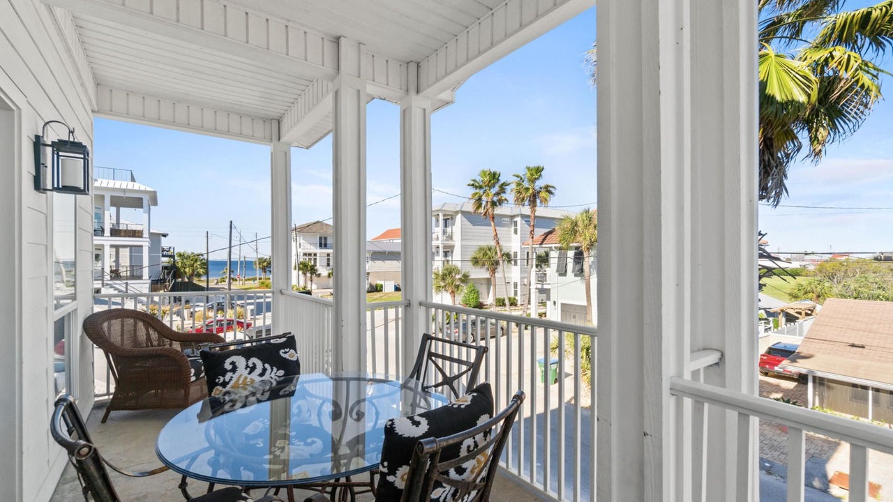 Photo of Patio Balcony in Laguna Beach