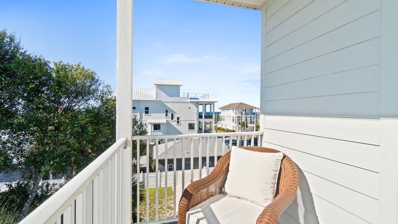 Photo of Patio Balcony in Laguna Beach