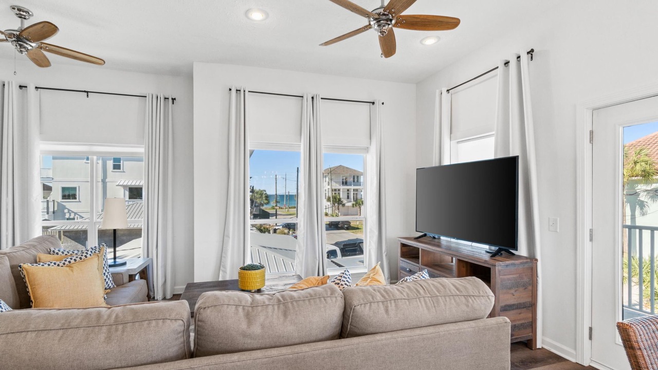 Photo of Livingroom in Laguna Beach