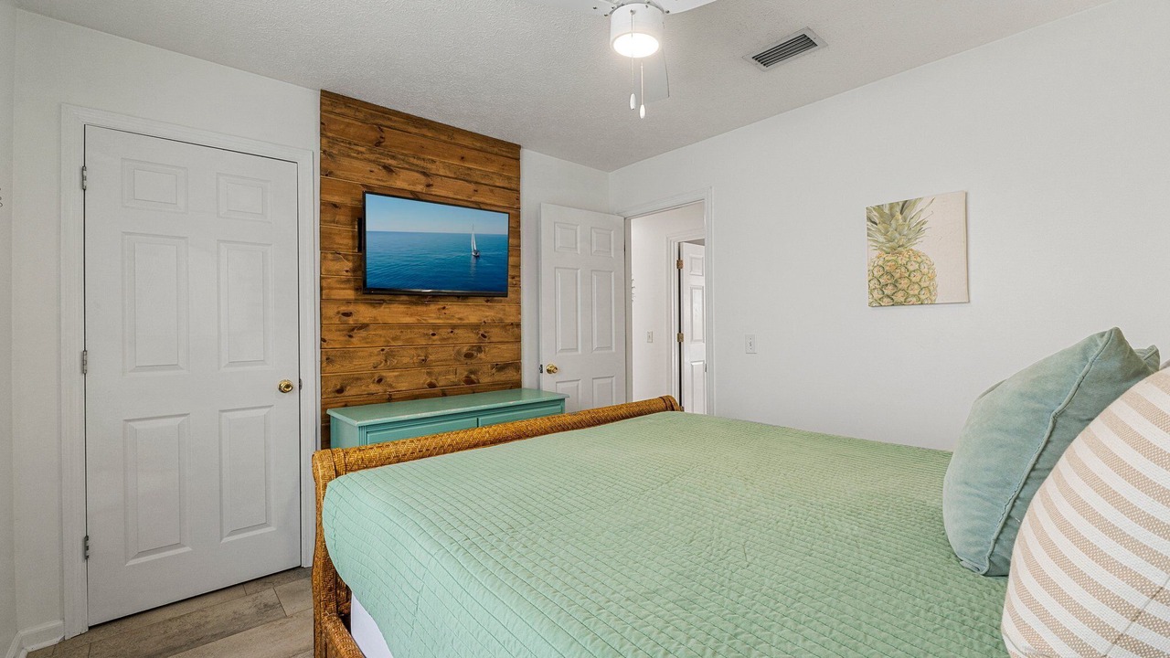 Photo of Bedroom in Kiska Beach