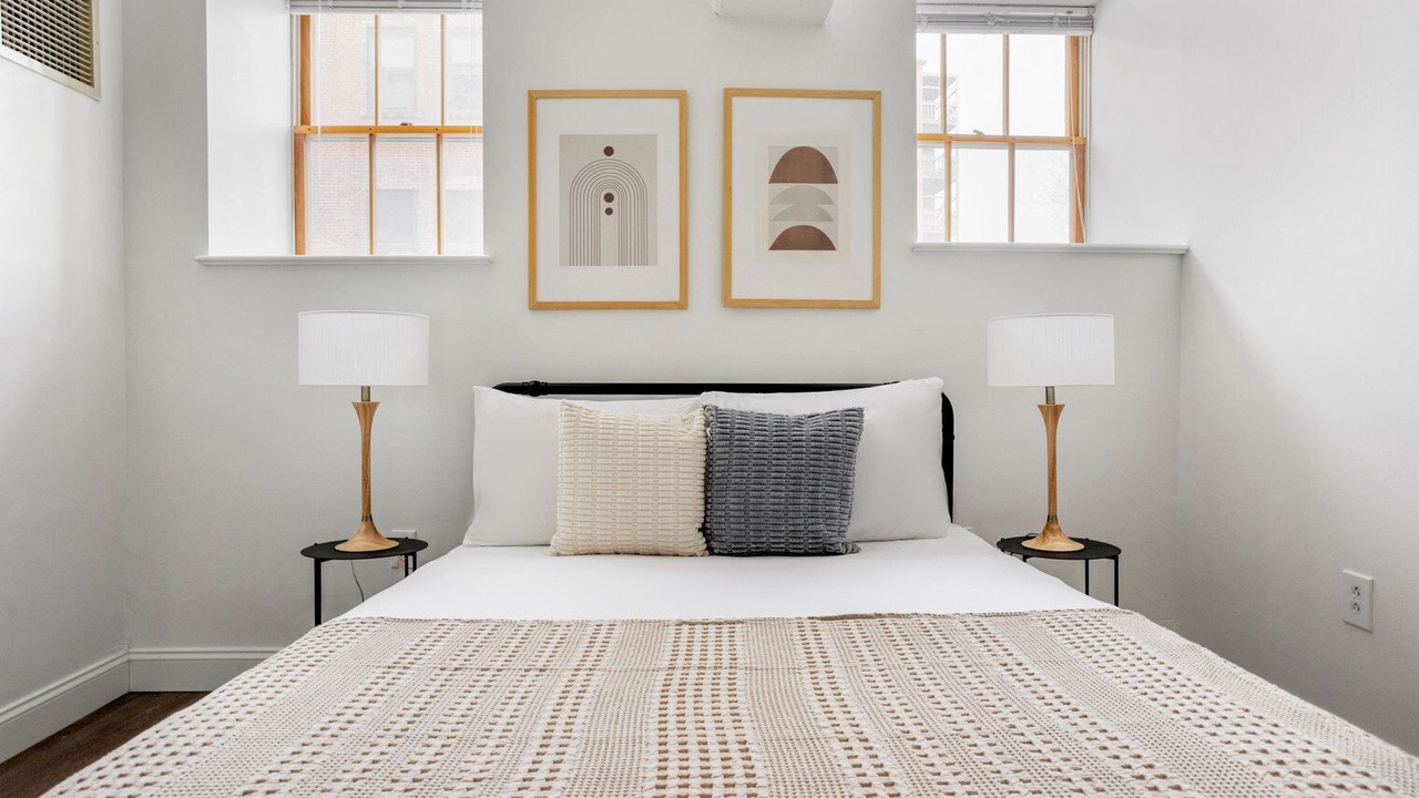 Photo of Bedroom in Central Square