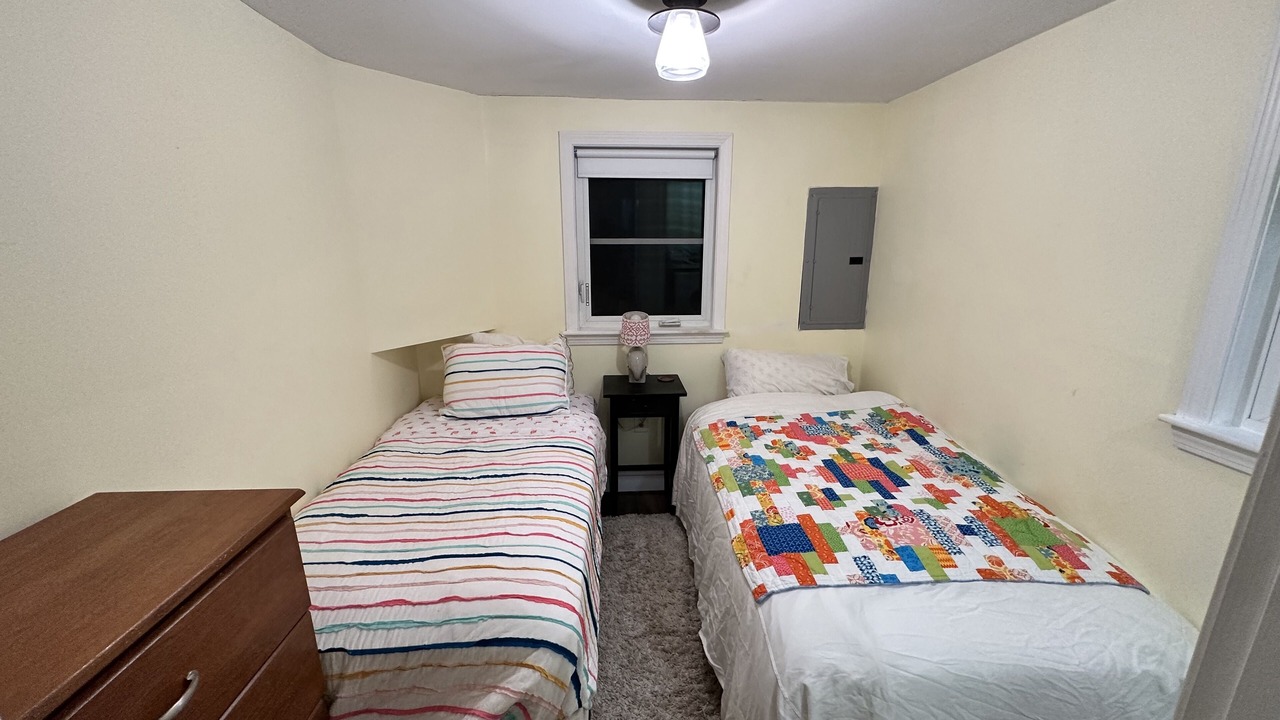 Photo of Bedroom in Graniteville