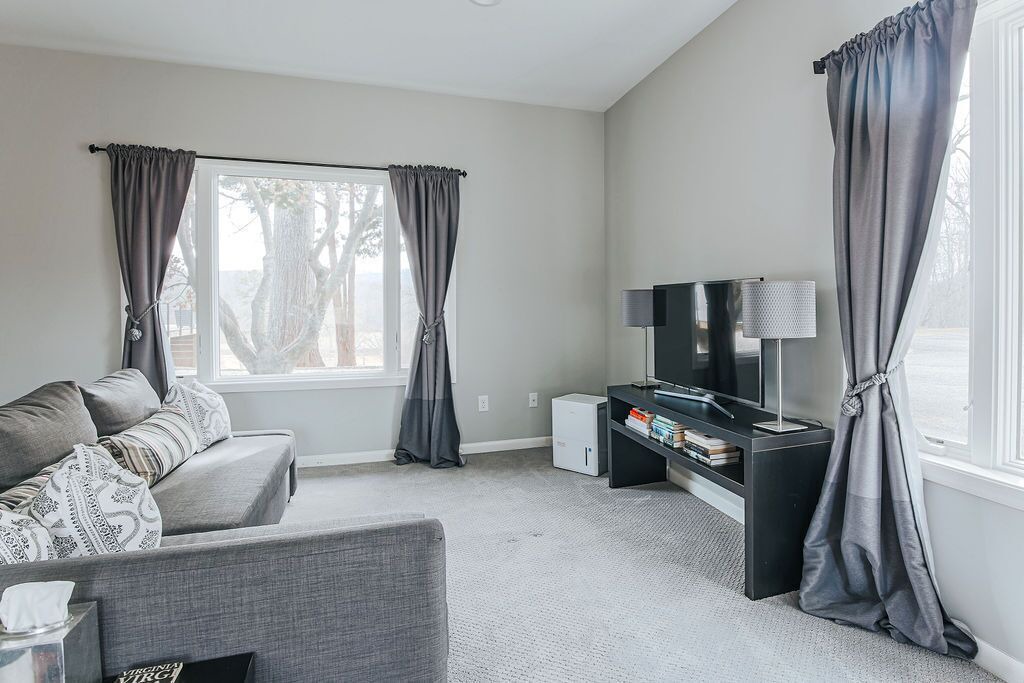 Photo of Livingroom in Batesville