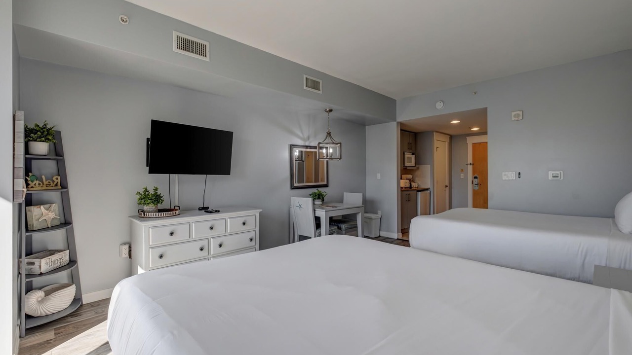 Photo of Bedroom in Villa Lago
