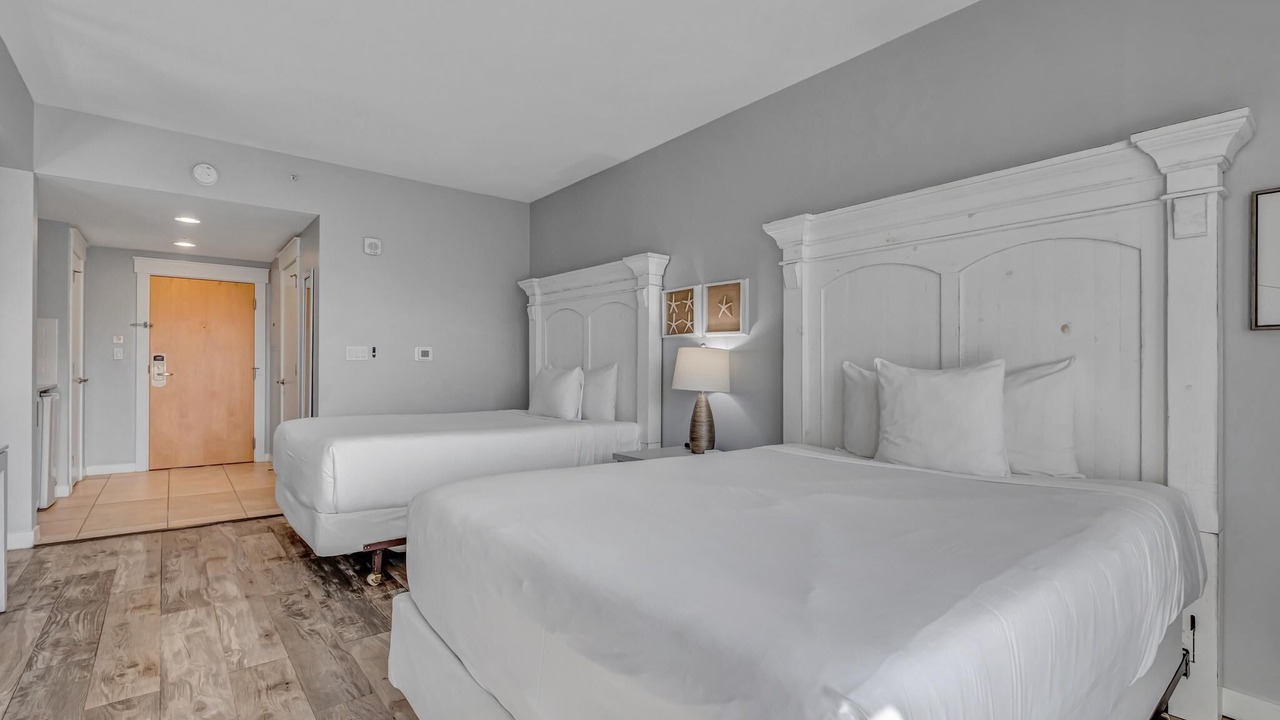 Photo of Bedroom in Villa Lago