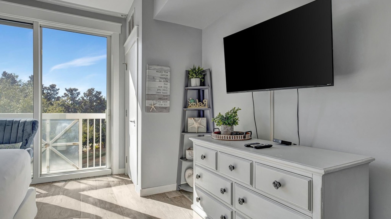 Photo of Bedroom in Villa Lago