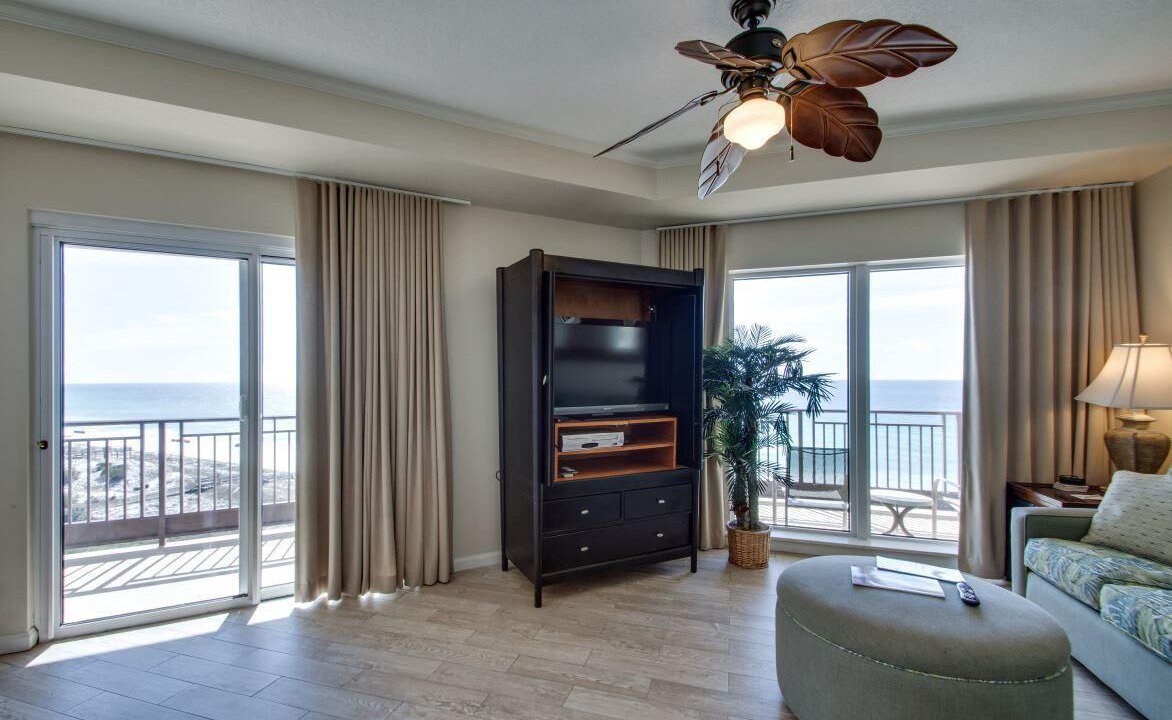 Photo of Livingroom in Gulf Pines