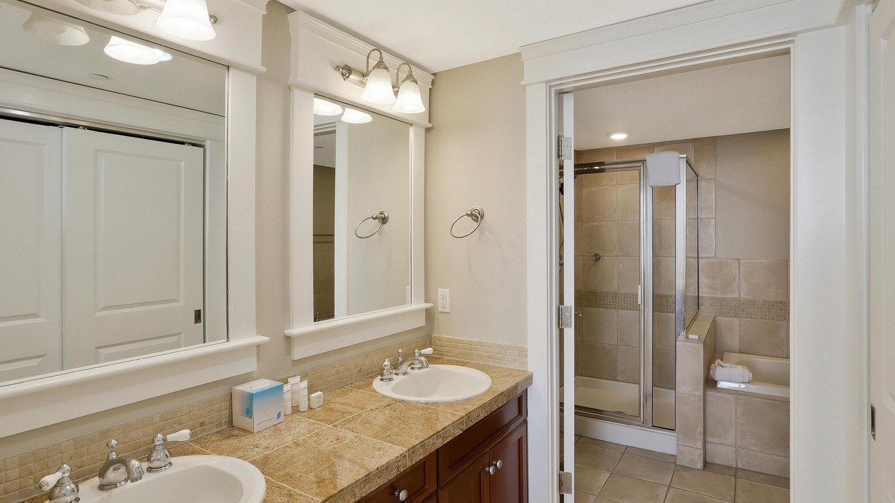 Photo of Bathroom in Villa Lago