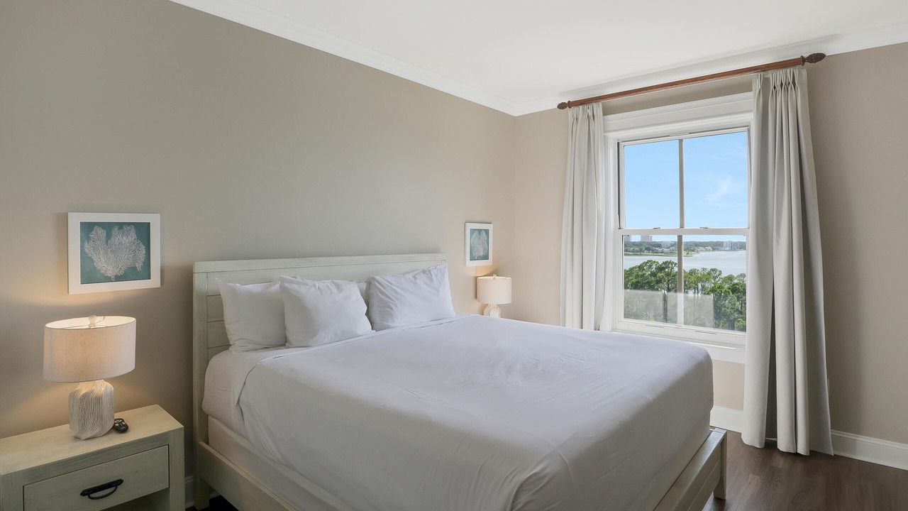 Photo of Bedroom in Villa Lago