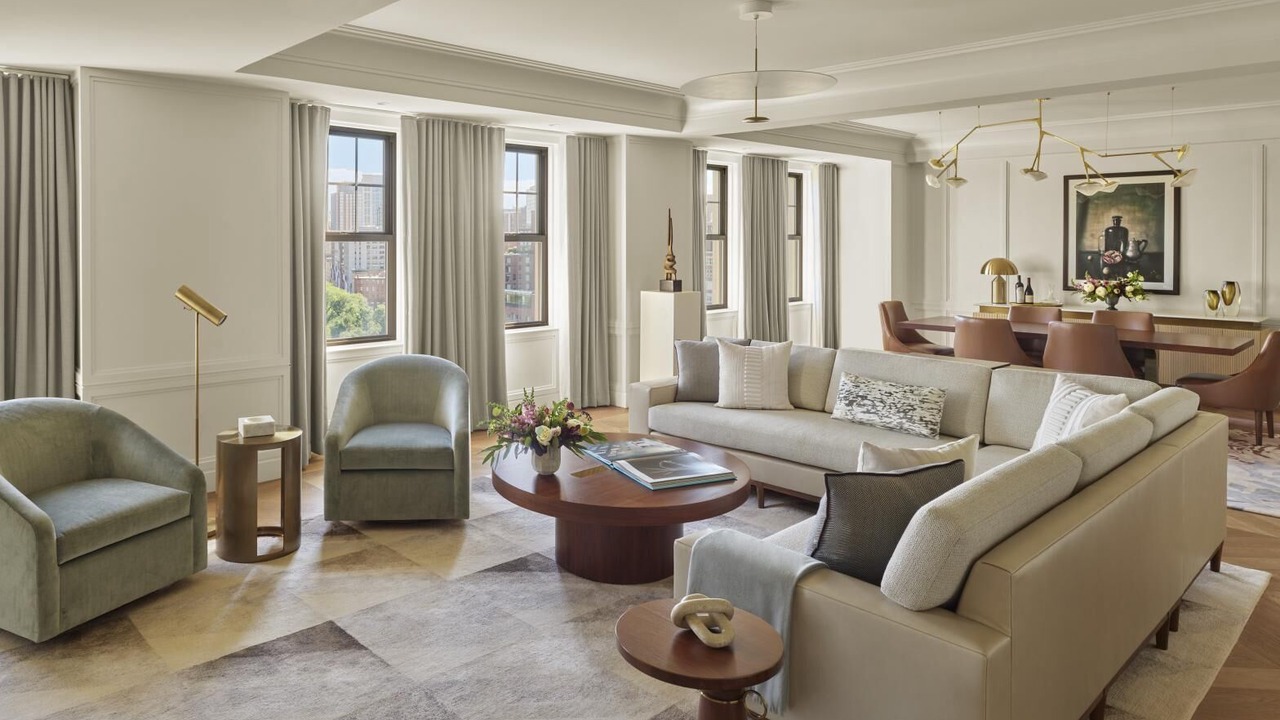 Photo of Livingroom in Back Bay East